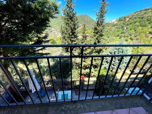 balcone_vista_montagna_02