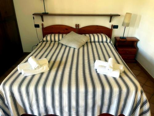 camera_matrimoniale_rustica_01