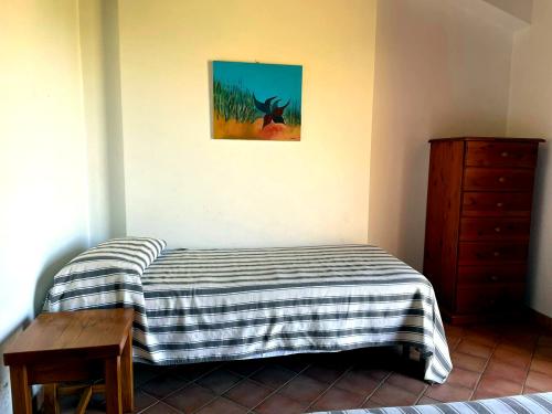 camera_semplice_arredata_06