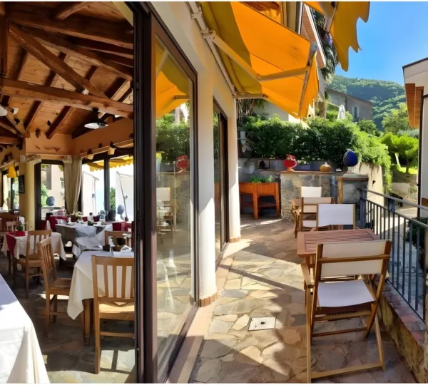 Farmhouse in Sicily with restaurant in Gioiosa Marea